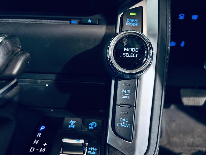 2021 Toyota Landcruiser Sahara ZX FJA300R 4X4 Dual Range