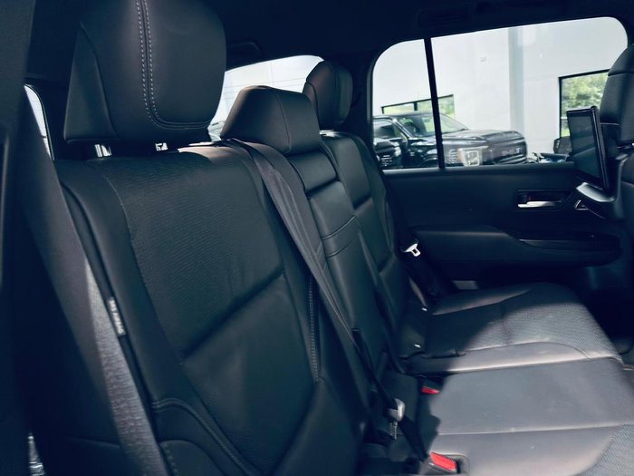 2021 Toyota Landcruiser Sahara ZX FJA300R 4X4 Dual Range