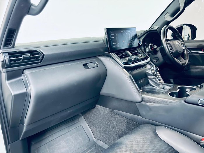 2021 Toyota Landcruiser Sahara ZX FJA300R 4X4 Dual Range