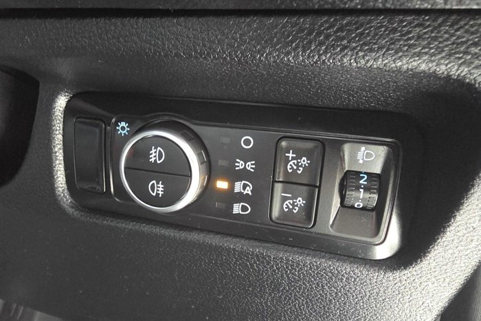 2024 Ford Everest Ambiente