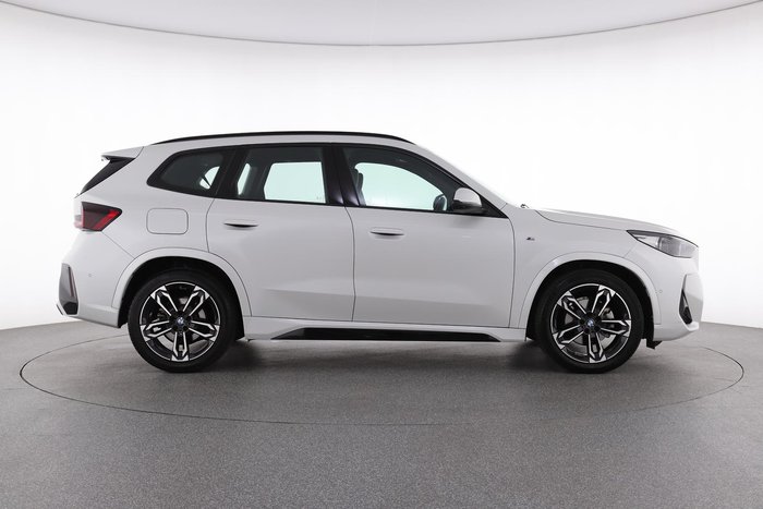 2025 BMW X1