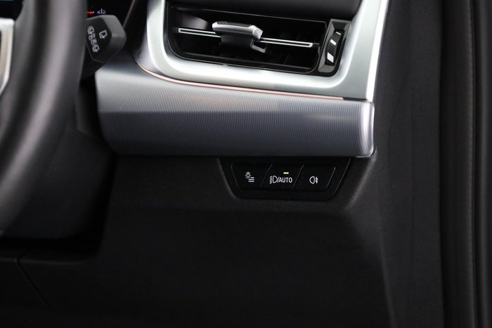 2025 BMW X1 xDrive20i M Sport