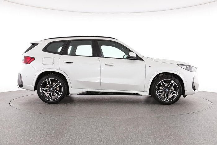 2025 BMW X1 xDrive20i M Sport