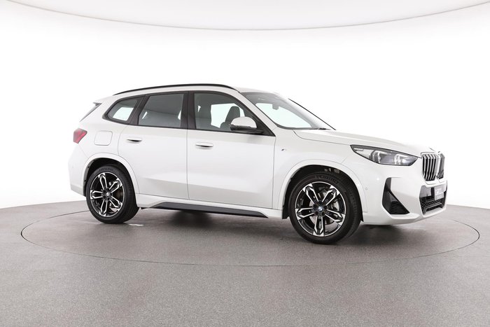 2025 BMW X1 xDrive20i M Sport