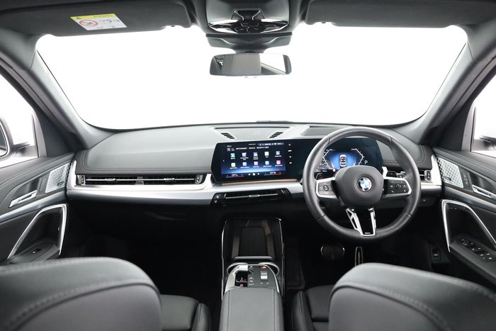 2025 BMW X1 xDrive20i M Sport