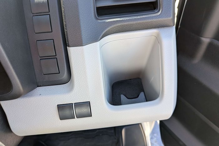 2022 Toyota Hiace