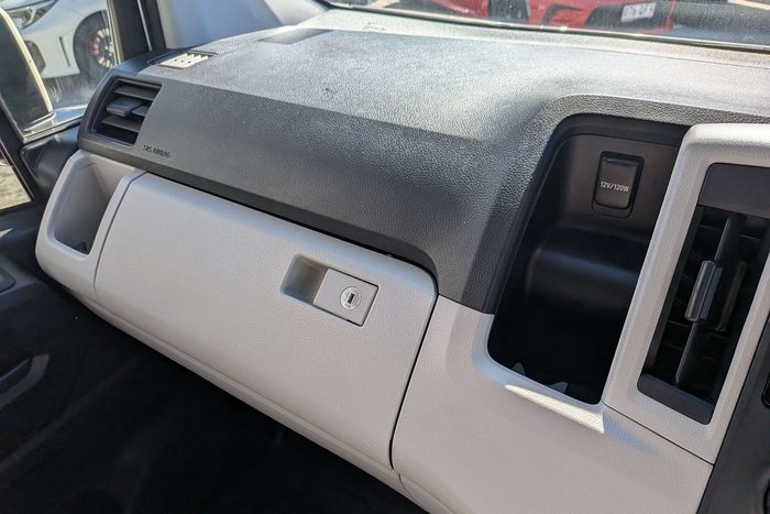 2022 Toyota Hiace
