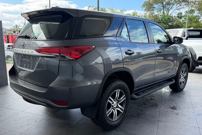 2022 Toyota Fortuner GX