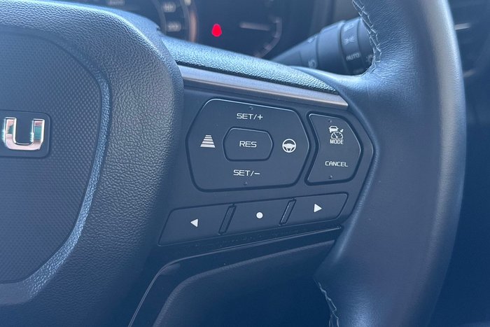 2024 Isuzu MU-X LS-T