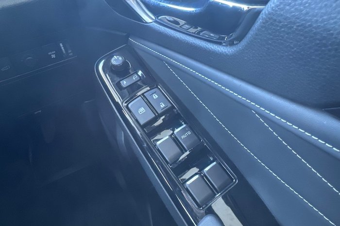 2024 Isuzu MU-X LS-T