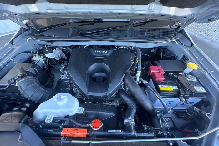 2024 Isuzu MU-X LS-T