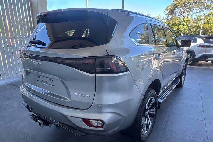 2024 Isuzu MU-X LS-T