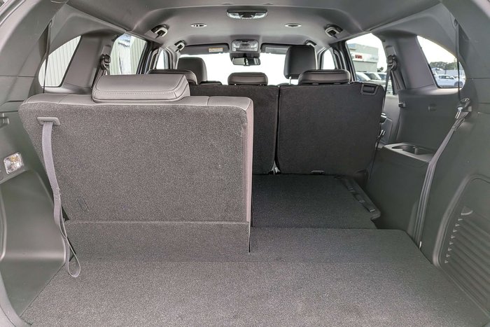 2024 Isuzu MU-X LS-T