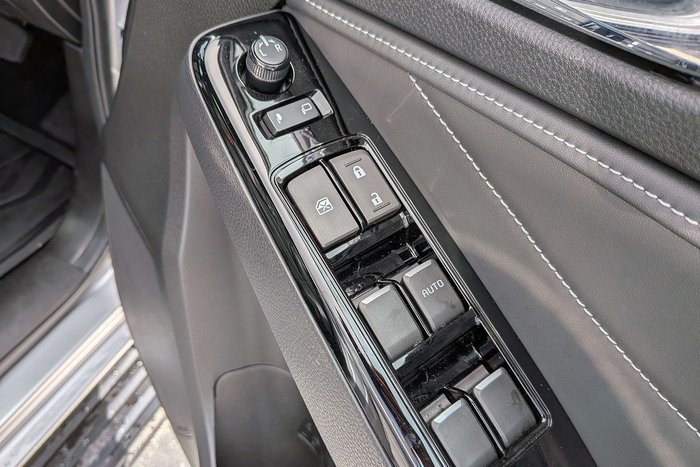 2024 Isuzu MU-X LS-T