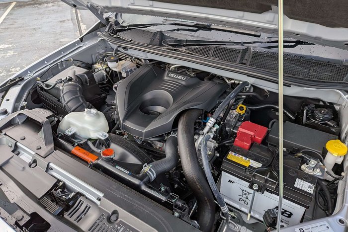 2024 Isuzu MU-X LS-T