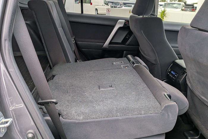 2023 Toyota Landcruiser Prado GXL