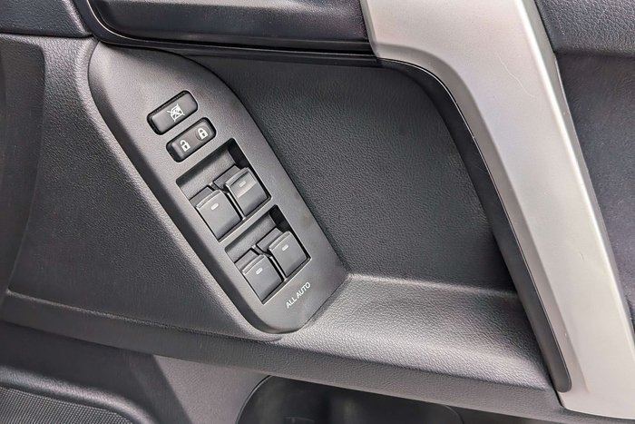 2023 Toyota Landcruiser Prado GXL