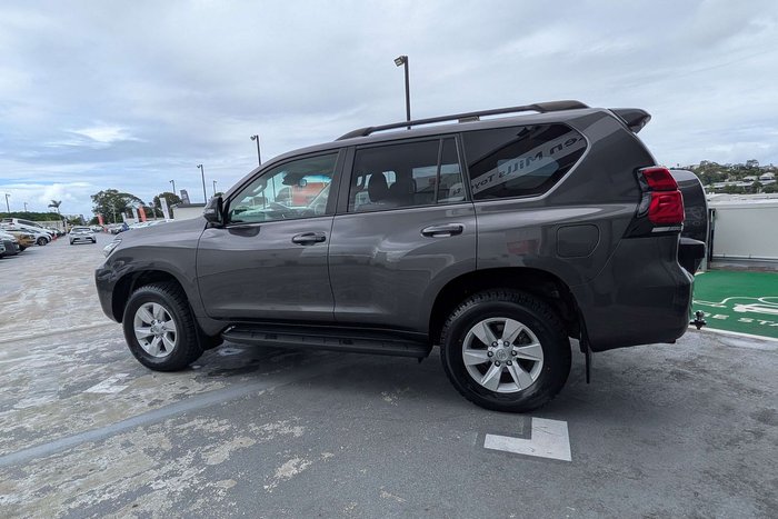 2023 Toyota Landcruiser Prado GXL