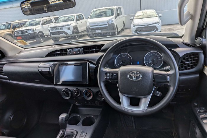 2018 Toyota Hilux SR