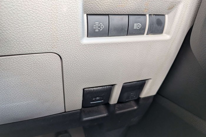 2022 Toyota Hiace