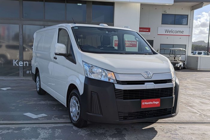2022 Toyota Hiace