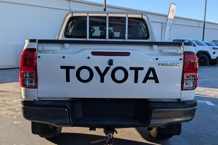 2020 Toyota Hilux SR