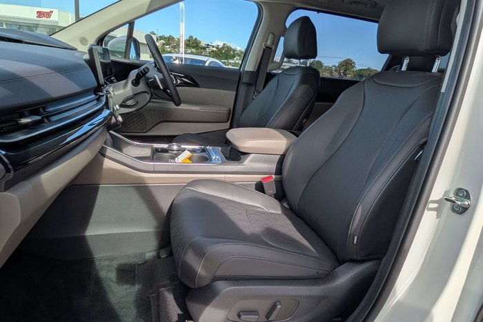 2025 Kia Carnival GT-Line HEV