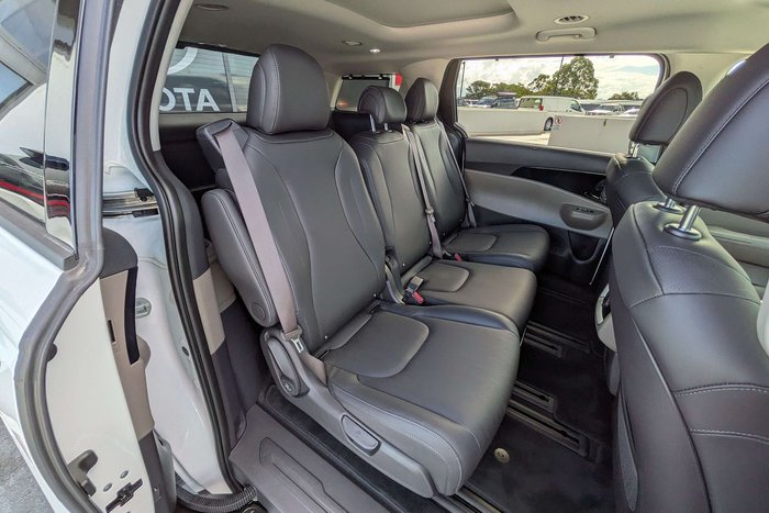 2025 Kia Carnival GT-Line HEV