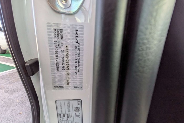 2025 Kia Carnival GT-Line HEV