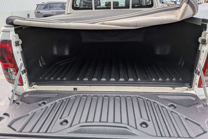 2020 Toyota Hilux SR