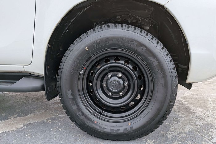 2020 Toyota Hilux SR