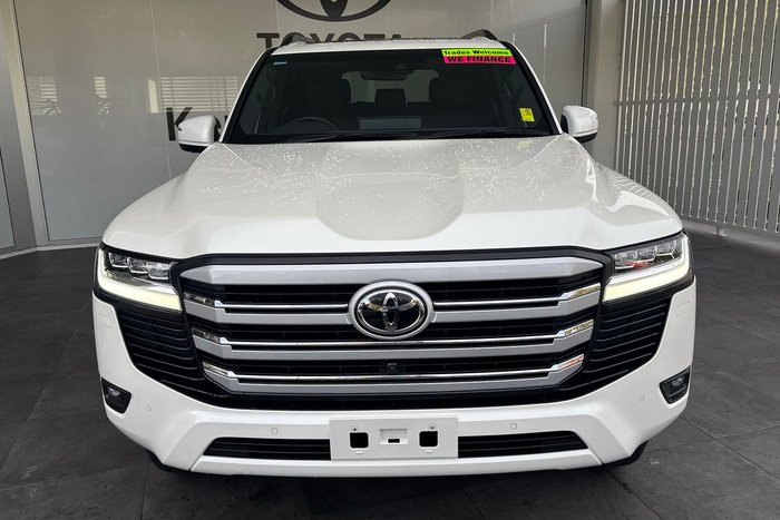 2024 Toyota Landcruiser VX
