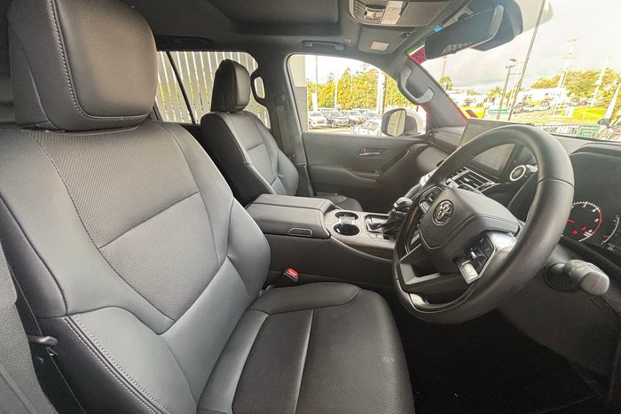 2024 Toyota Landcruiser VX