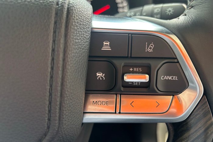 2024 Toyota Landcruiser VX