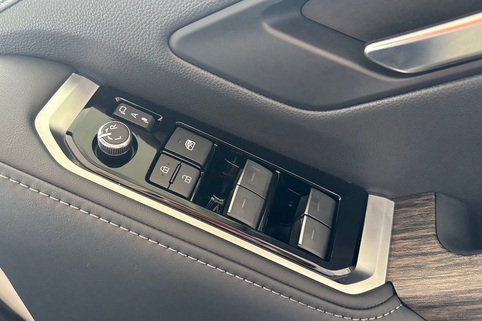 2024 Toyota Landcruiser VX