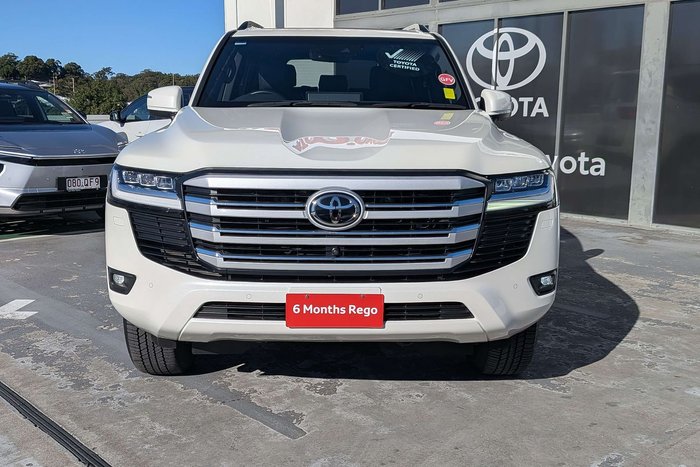 2024 Toyota Landcruiser VX