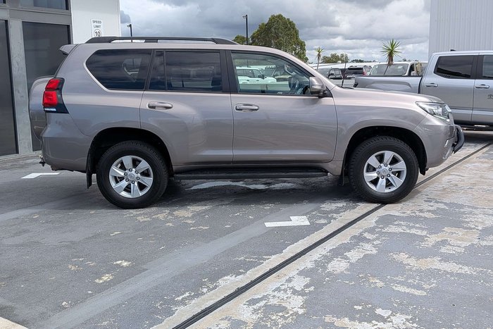 2022 Toyota Landcruiser Prado GXL