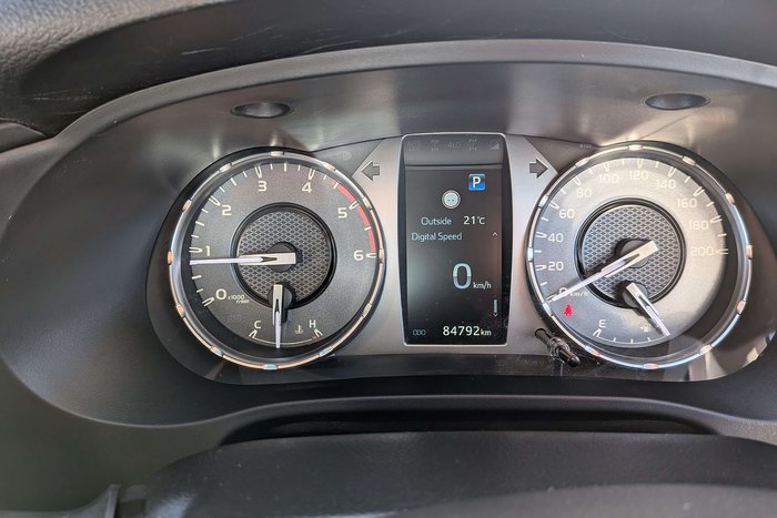 2022 Toyota Hilux SR Hi-Rider