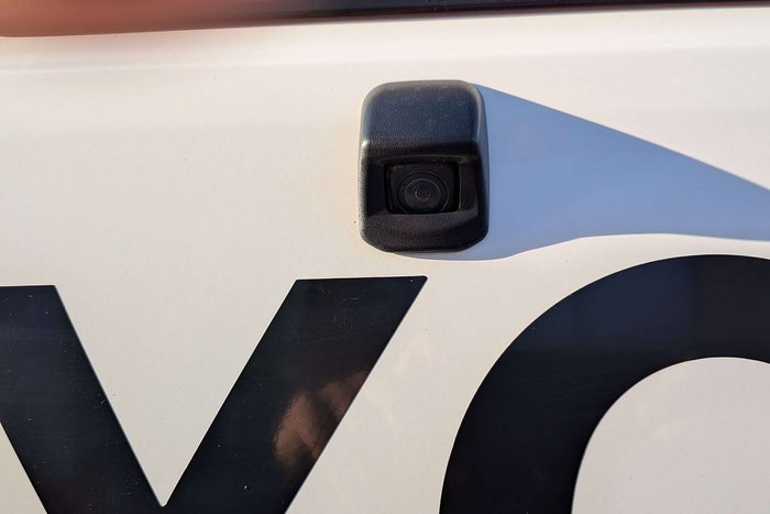 2022 Toyota Hilux SR