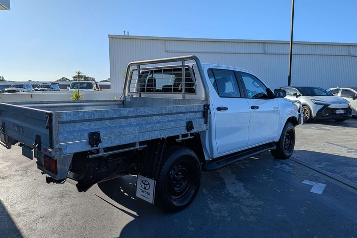 2020 Toyota Hilux SR