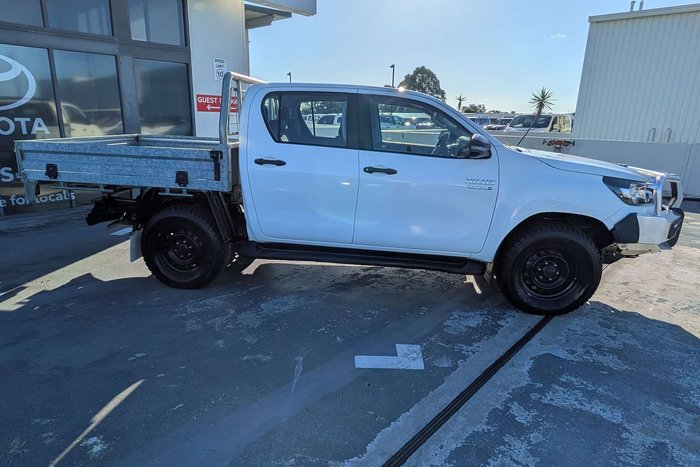 2020 Toyota Hilux SR