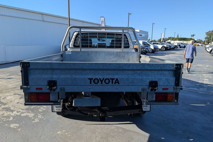 2020 Toyota Hilux SR