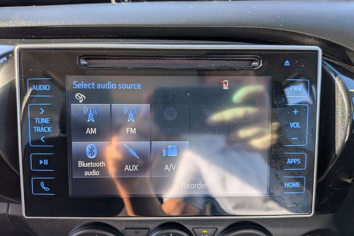 2017 Toyota Hilux SR