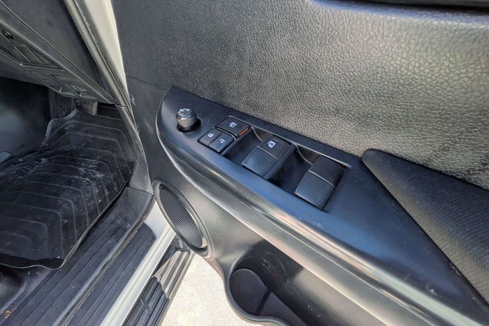 2017 Toyota Hilux SR