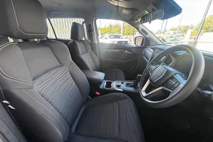 2021 Isuzu MU-X LS-M