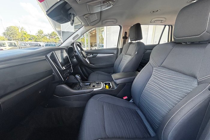 2021 Isuzu MU-X LS-M