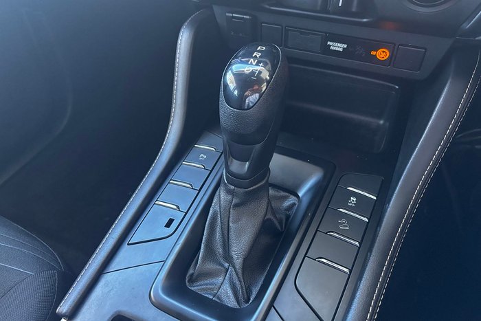 2021 Isuzu MU-X LS-M