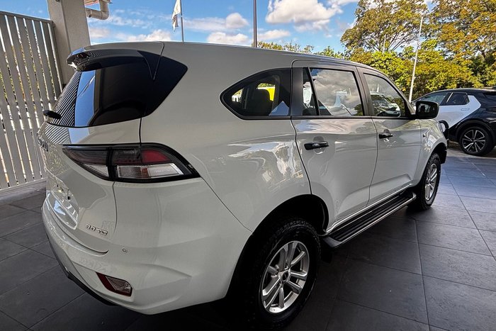 2021 Isuzu MU-X LS-M