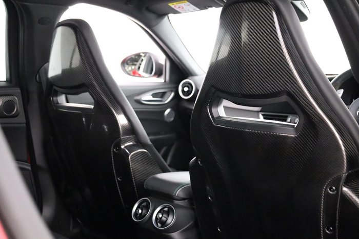 2024 Alfa Romeo Giulia Quadrifoglio
