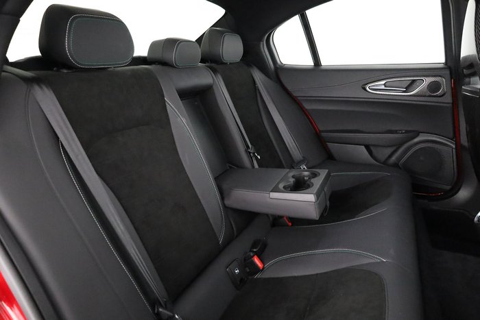 2024 Alfa Romeo Giulia Quadrifoglio